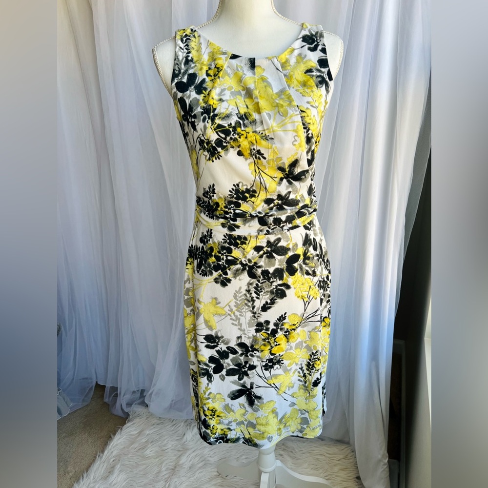 ⭐️ANN TAYLOR⭐️ | Yellow & Black Floral Print Dress | Size S